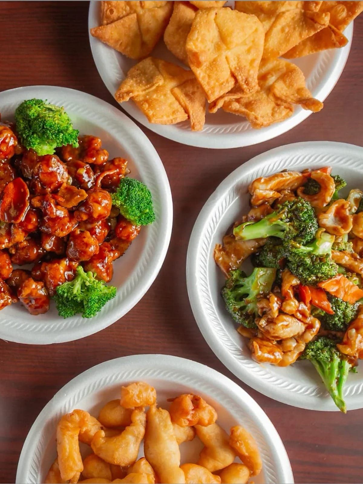 Inside New China Carry Out (Grand Rapids)